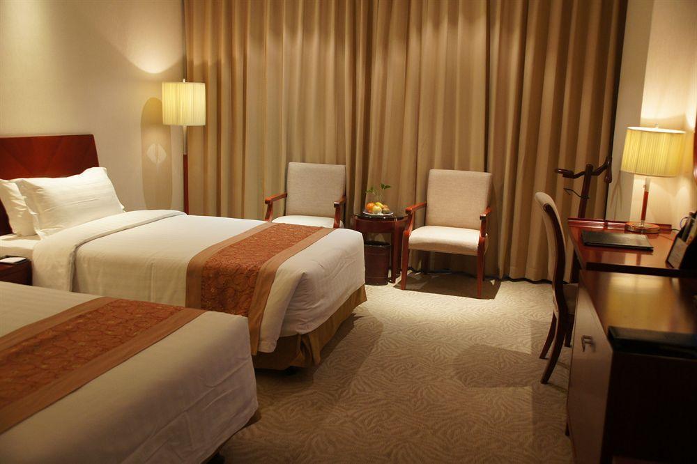 Kingswell Hotel Tongji Shanghai Exteriör bild