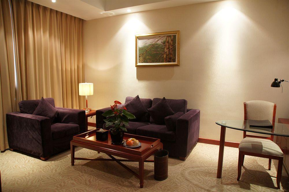 Kingswell Hotel Tongji Shanghai Exteriör bild